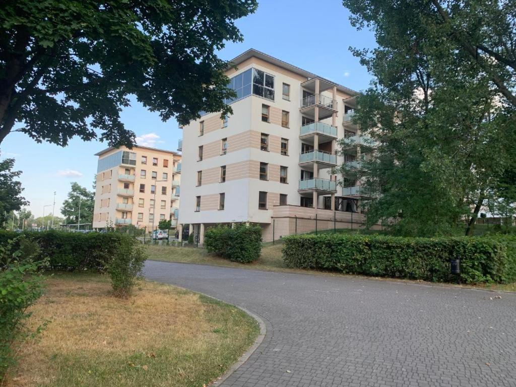 AMERYKA22 Deluxe Tomaszów Mazowiecki Exterior foto