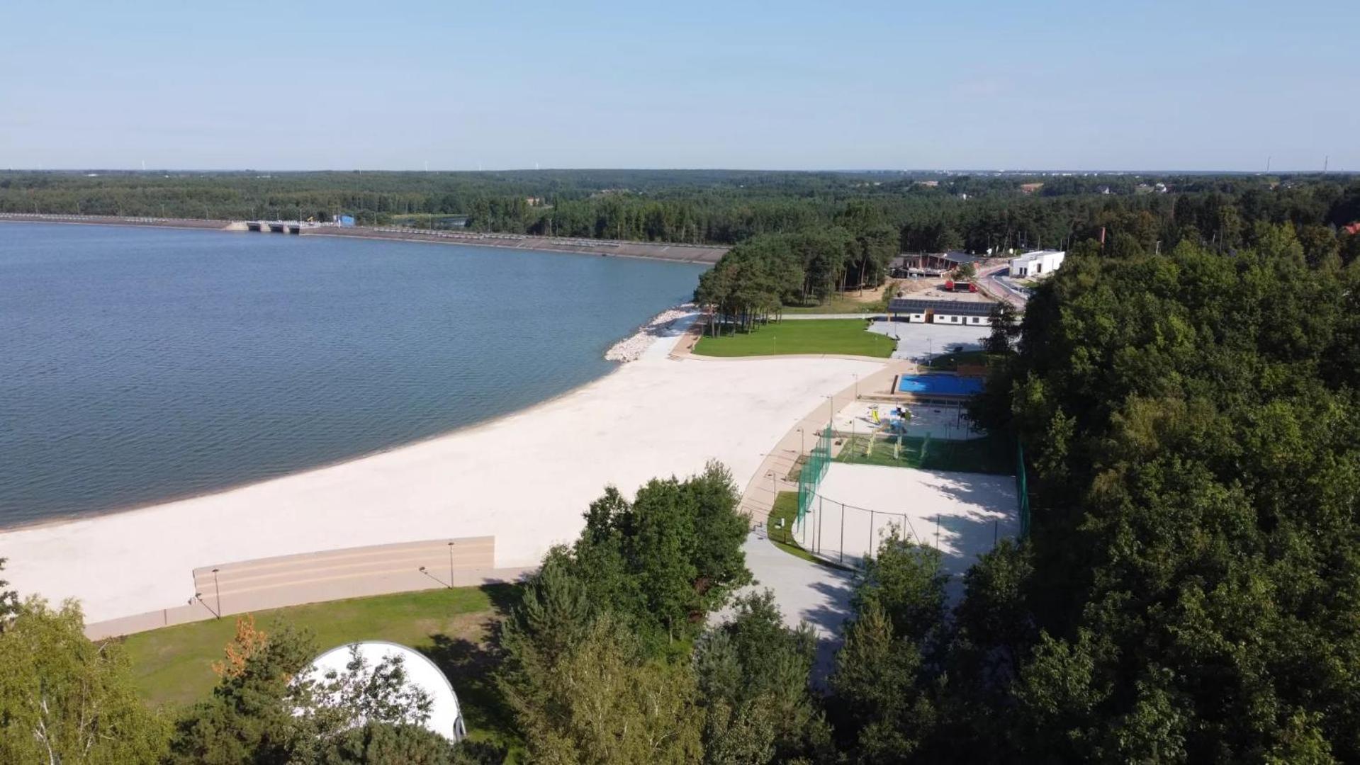 AMERYKA22 Deluxe Tomaszów Mazowiecki Exterior foto